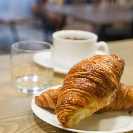 公寓 Zafiro Flat By Serendipia Turismo *